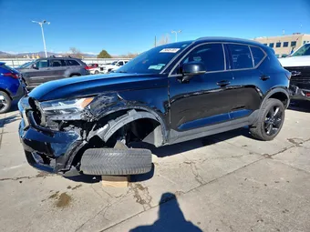 2019 Volvo XC40 YV4162XZ6K2018493