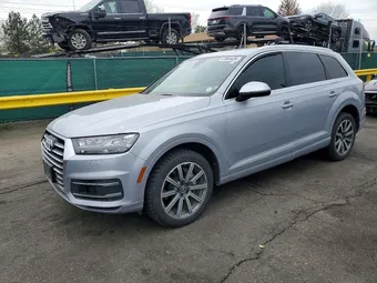 2019 Audi Q7 WA1LAAF70KD002423