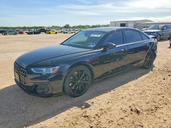 2024 Audi S8 WAULSAF86RN005064