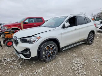 2021 BMW X1 WBXJG9C04M5T98616