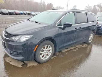 2020 Chrysler Voyager 2C4RC1DG0LR260419
