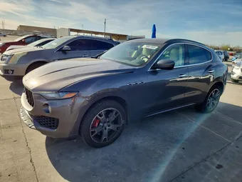 2017 Maserati Levante ZN661YUS3HX256166
