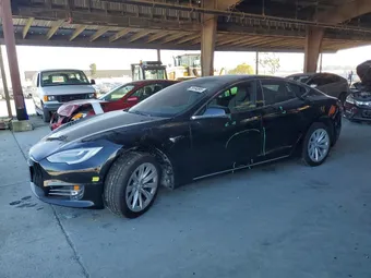 2018 Tesla Model S 5YJSA1E22JF248419
