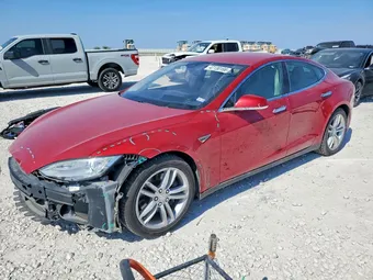 2016 Tesla Model S 5YJSA1E1XGF120395