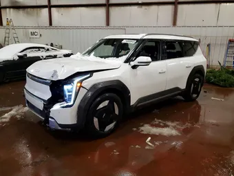 2024 Kia EV9 KNDAFFS56R6043315