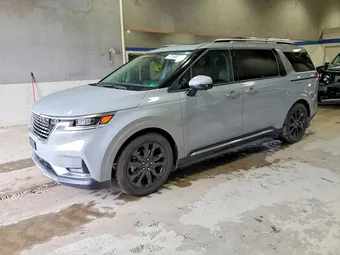 2022 Kia Carnival KNDNE5H35N6155621