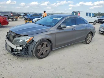 2018 Mercedes-Benz CLA-Class WDDSJ4EB6JN631028