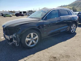 2019 Audi e-tron WA1LAAGE9KB008892