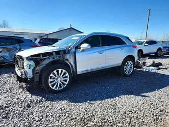 2019 Cadillac XT5 1GYKNERS9KZ258022