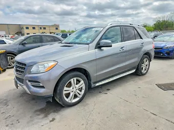 2015 Mercedes-Benz M-Class 4JGDA5HB0FA605040
