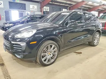 2017 Porsche Cayenne WP1AA2A24HKA83444