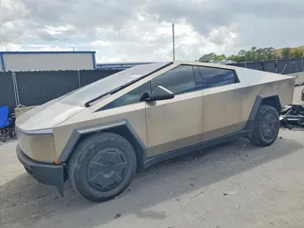 2024 Tesla Cybertruck 7G2CEHED8RA050601