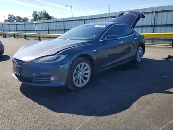 2017 Tesla Model S 5YJSA1E16HF183785