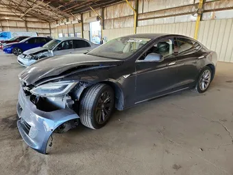 2016 Tesla Model S 5YJSA1E18GF147370