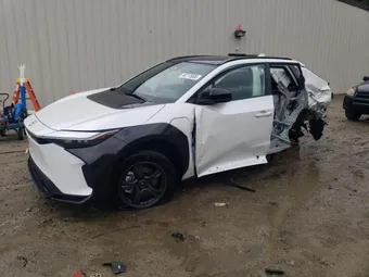 2025 Toyota bZ4X JTMABACA8SA105391