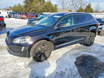 2016 Volvo XC60 YV4612RM0G2824472
