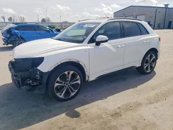 2022 Audi Q3 WA1EECF3XN1007611