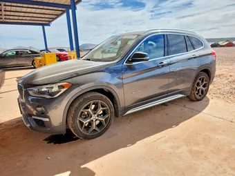 2016 BMW X1 WBXHT3C33GP883775