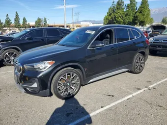 2022 BMW X1 WBXJG7C07N5U49001