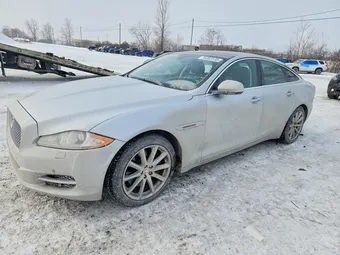 2015 Jaguar XJ-Series SAJXJ1CD2F8V81500