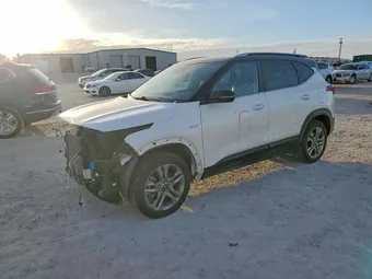 2022 Kia Seltos KNDEUCAA4N7334470