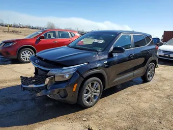 2021 Kia Seltos KNDEPCAA9M7221247