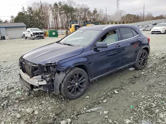 2017 Mercedes-Benz GLA-Class WDCTG4EB8HJ333900