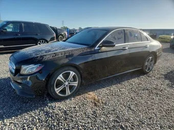 2017 Mercedes-Benz E-Class WDDZF4JBXHA100809