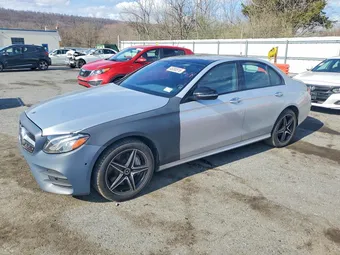 2018 Mercedes-Benz E-Class WDDZF4KB7JA360542