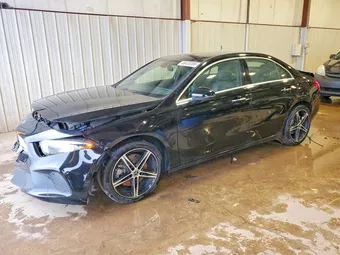 2021 Mercedes-Benz A-Class W1K3G4FB6MJ305033