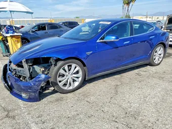 2015 Tesla Model S 5YJSA1V23FF097453