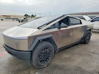 2024 Tesla Cybertruck 7G2CEHED8RA025861