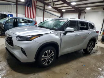 2023 Toyota Highlander 5TDKDRBH8PS026017 Lot 47172576