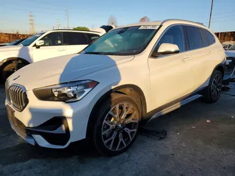 2022 BMW X1 WBXJG7C03N5V19092