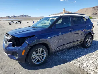 2021 Kia Seltos KNDEUCAA1M7185062