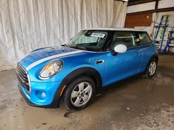 2018 Mini 3-Door WMWXP5C57J2D71676