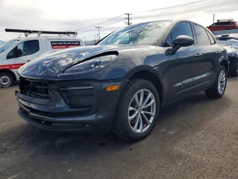 2026 Porsche Macan WP1AA2A59TLB00364