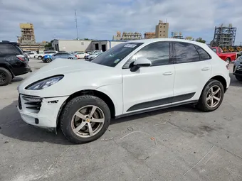 2018 Porsche Macan WP1AA2A52JLB22140