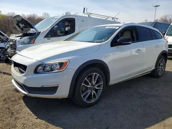 2015 Volvo V60 YV4612HK1F1000646