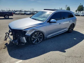 2020 Audi SQ7 WA1AWAF7XLD013276