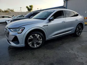 2022 Audi e-tron Sportback WA12AAGE8NB031015