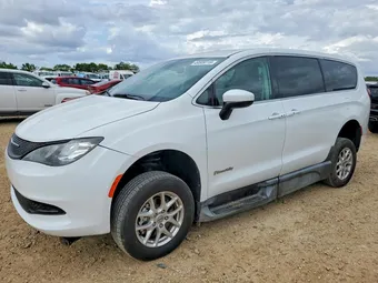 2022 Chrysler Voyager 2C4RC1CGXNR105381