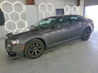 2018 Chrysler 300 2C3CCABG3JH266716