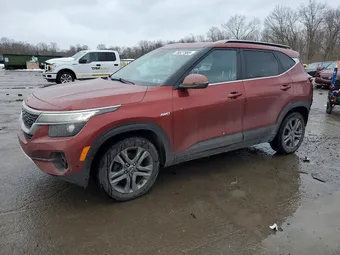 2021 Kia Seltos KNDEUCAA2M7207926