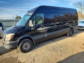 2016 Mercedes-Benz Sprinter WD3PE8DD6GP272074