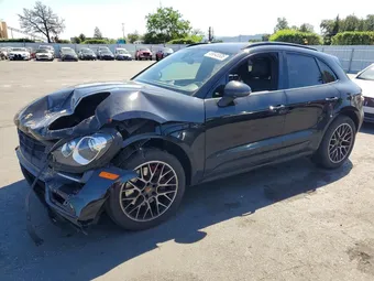 2015 Porsche Macan WP1AF2A51FLB47670
