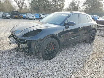 2018 Porsche Macan WP1AG2A56JLB63305