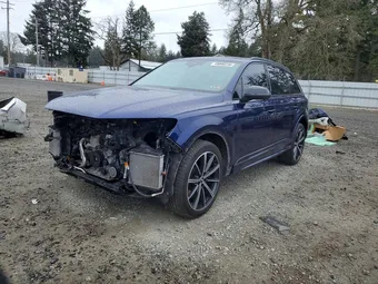 2020 Audi SQ7 WA1VWAF71LD012387
