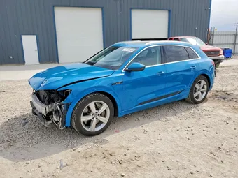 2019 Audi e-tron WA1VAAGE7KB014845
