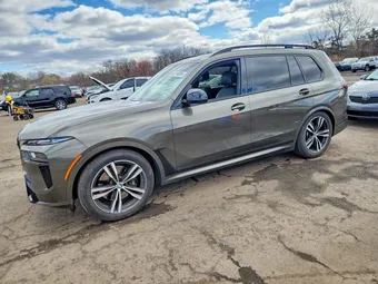 2023 BMW X7 5UX33EM06P9N78748